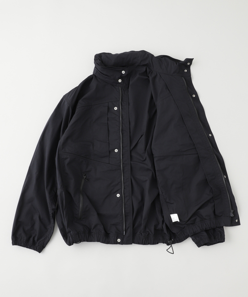 URU（ウル）の「【URU / ウル】NYLON SILK - ZIP UP BLOUSON（その他アウター・メンズ・ネイビー・3）」の6枚目の写真