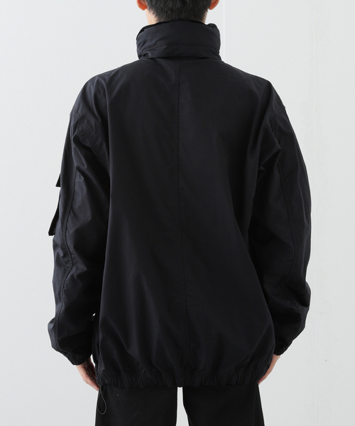 URU（ウル）の「【URU / ウル】NYLON SILK - ZIP UP BLOUSON（その他アウター・メンズ・ネイビー・3）」の10枚目の写真