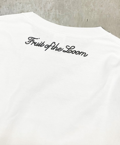 FRUIT OF THE LOOM（フルーツオブザルーム）の「オバケフルーツlong Tシャツ / 長袖 / ロンT / 前面 / プリント / カジュアル / ワンポイント / ユニセックス（Tシャツ/カットソー・メンズ・ホワイト・M/L/XL）」の10枚目の写真