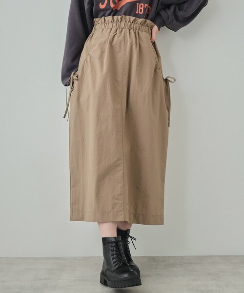 SHOO・LA・RUE（シューラルー）の「【洗える】ドロストリボン ナイロンスカート（スカート・レディース・ブラック/ブルーグリーン/ブラウン系・02/03/04）」の2枚目の写真