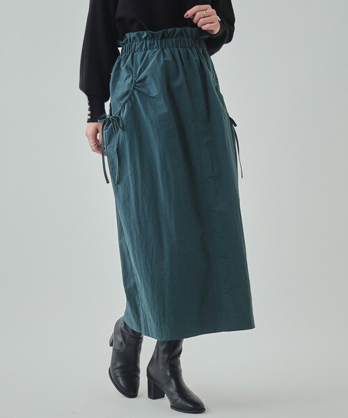SHOO・LA・RUE（シューラルー）の「【洗える】ドロストリボン ナイロンスカート（スカート・レディース・ブラック/ブルーグリーン/ブラウン系・02/03/04）」の3枚目の写真