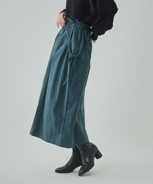 SHOO・LA・RUE（シューラルー）の「【洗える】ドロストリボン ナイロンスカート（スカート・レディース・ブラック/ブルーグリーン/ブラウン系・02/03/04）」の9枚目の写真