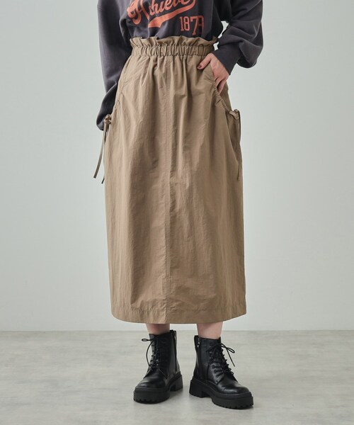 SHOO・LA・RUE（シューラルー）の「【洗える】ドロストリボン ナイロンスカート（スカート・レディース・ブラック/ブルーグリーン/ブラウン系・02/03/04）」の12枚目の写真