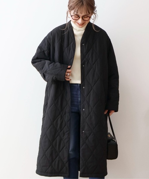 AMERICAN HOLIC（アメリカンホリック）の「軽ポカキルティングロングコート（ノーカラージャケット・レディース・アイボリー/ブラック・M/L）」の2枚目の写真