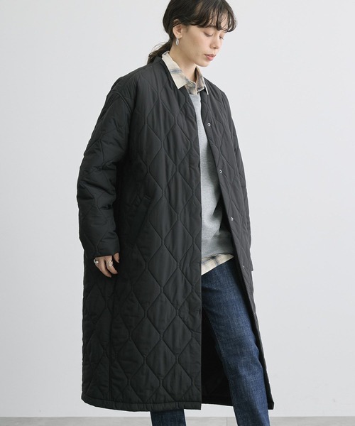 AMERICAN HOLIC（アメリカンホリック）の「軽ポカキルティングロングコート（ノーカラージャケット・レディース・アイボリー/ブラック・M/L）」の9枚目の写真