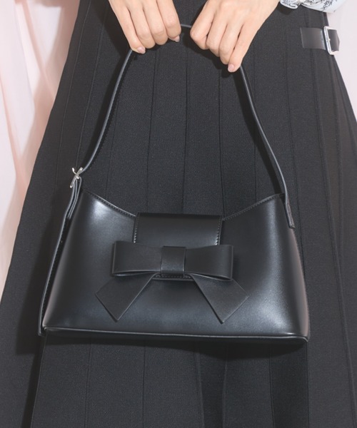 tocco closet（トッコ　クローゼット）の「【ZOZO限定】フロントリボンバッグ（ショルダーバッグ・レディース・レッド/アイボリー/ブラック・FREE）」の13枚目の写真