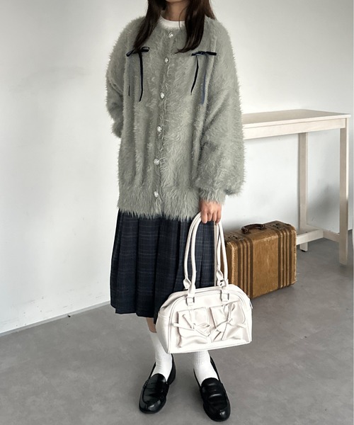 kutir（クティール）の「ベロアリボンシャギーニットカーディガン（カーディガン/ボレロ・レディース・アイボリー/ブルー/グレー・FREE）」の19枚目の写真