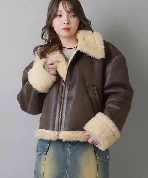 SPINNS（スピンズ）の「裏ボアムートンジャケット（ムートンコート・レディース・ブラウン/ブラック・ONESIZE）」の9枚目の写真