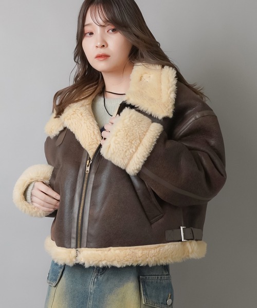 SPINNS（スピンズ）の「裏ボアムートンジャケット（ムートンコート・レディース・ブラウン/ブラック・ONESIZE）」の7枚目の写真