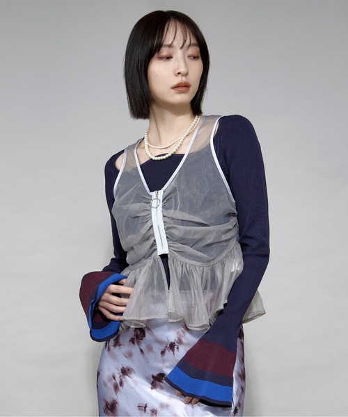 Ezick（エジック）の「Wavy neck 配色ベルスリーブニット（ニット/セーター・レディース・ネイビー/パープル/グリーン・FREE）」の16枚目の写真
