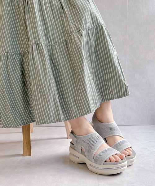 Noubel Voug Relax（ヌーベルヴォーグリラックス）の「厚底フラットソール  バッグベルト ニットサンダル（サンダル・レディース・シルバー/ブラック/ロイヤルブルー/シャンパン・L/M/S/LL）」の8枚目の写真