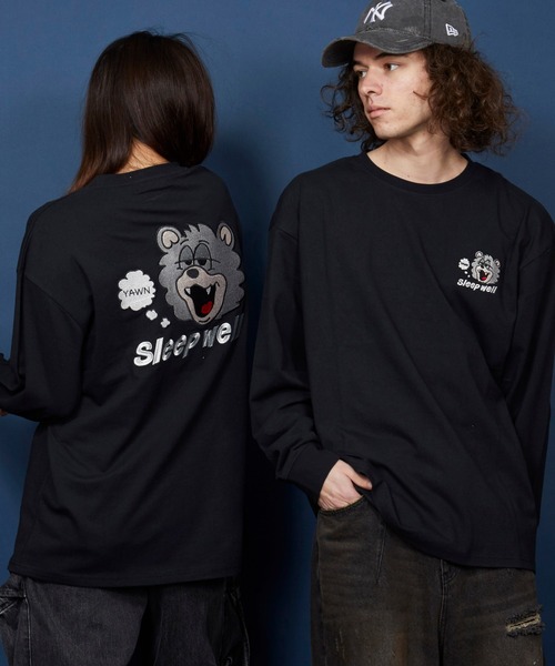 unrelaxing(アンリラクシング)の「オーバーサイズ 刺繍 ロングTシャツ 綿100%/embroidery oversize T-shirt(Tシャツ/カットソー・メンズ・ホワイト系5/ブラック系その他3/その他20/ホワイト系1/ホワイト系2/ブラック/ブラック×レッド/その他/その他6/その他14/ホワイト系4/ブラック系その他4/その他10/その他19/ホワイト系7/ホワイト系9/ホワイト系6/ライトブラック/ブラック系その他6/ブラック系1/ブラック系3/その他8/ホワイト系8/スミクロ/ブラック系その他7/ブラック系/その他1/その他3/その他5/その他11/ホワイト系3/ブラック系その他/ブラック×ブルー/ブラック系2/その他4/その他7/その他9/その他12/その他21/ホワイト系/ブラック系その他2/その他15/その他16/その他17/その他18・SMALL/MEDIUM/LARGE/X-LARGE)」の21枚目の写真