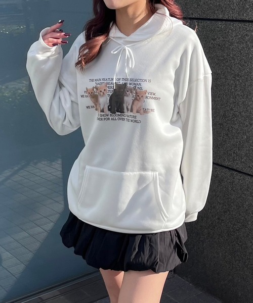merrylatte(メリーラテ)の「子猫レタリングパーカー(パーカー・レディース・ホワイト・LARGE)」の1枚目の写真