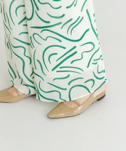 URBAN RESEARCH(アーバンリサーチ)の「ポインテッドバックストラップシューズ(パンプス・レディース・ブラック系その他/ベージュ系その他・23.5/24/24.5/25)」の19枚目の写真