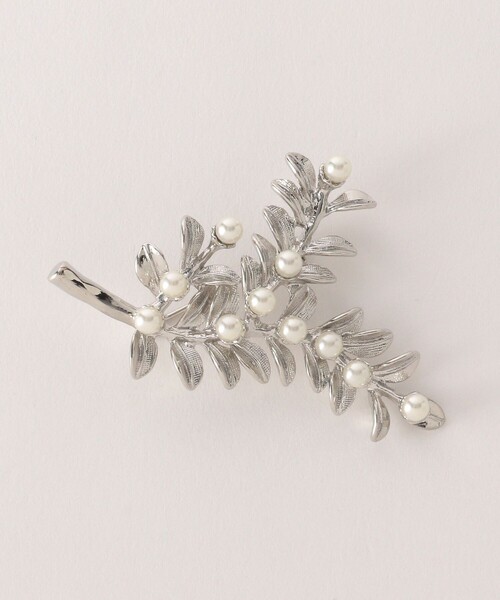 green label relaxing（グリーンレーベルリラクシング）の「リーフ ブローチ（ブローチ/コサージュ・レディース・ゴールド/シルバー・FREE）」の5枚目の写真