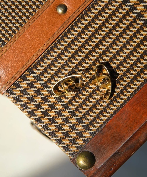 Bou Jeloud（ブージュルード）の「デザインピアス（ピアス（両耳用）・レディース・ゴールド/シルバー・ﾌﾘ-）」の6枚目の写真