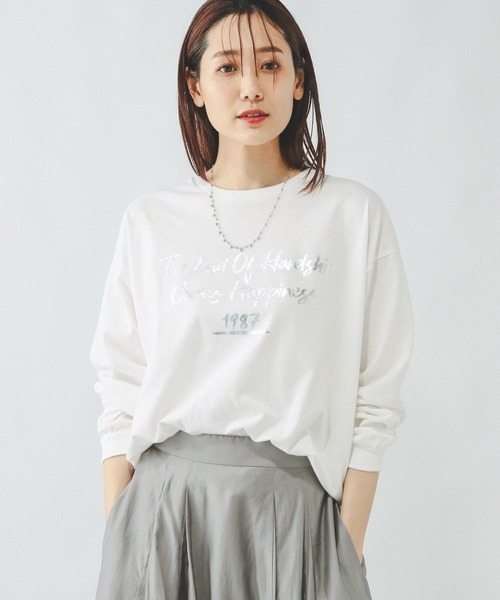 GLOBAL WORK（グローバルワーク）の「ヘビロッTEEワイドプリント長袖/147641（Tシャツ/カットソー・レディース・スミクロ/杢グレー/ホワイト系その他6/ホワイト系その他5・SMALL/LARGE/MEDIUM）」の3枚目の写真