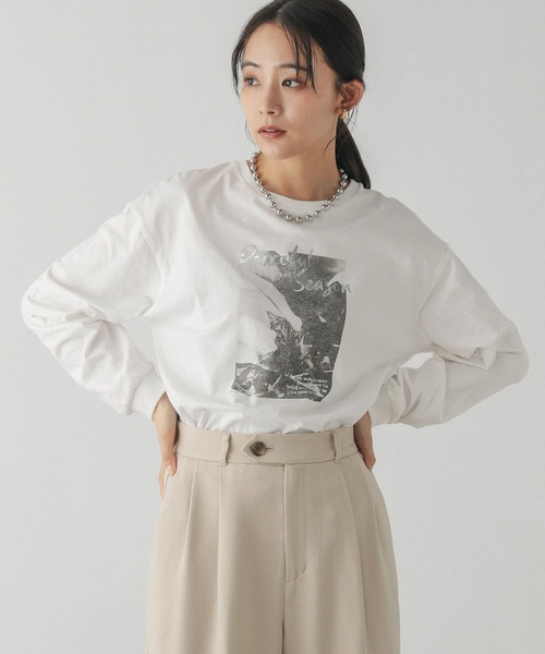 GLOBAL WORK（グローバルワーク）の「ヘビロッTEEワイドプリント長袖/147641（Tシャツ/カットソー・レディース・スミクロ/杢グレー/ホワイト系その他6/ホワイト系その他5・SMALL/LARGE/MEDIUM）」の17枚目の写真
