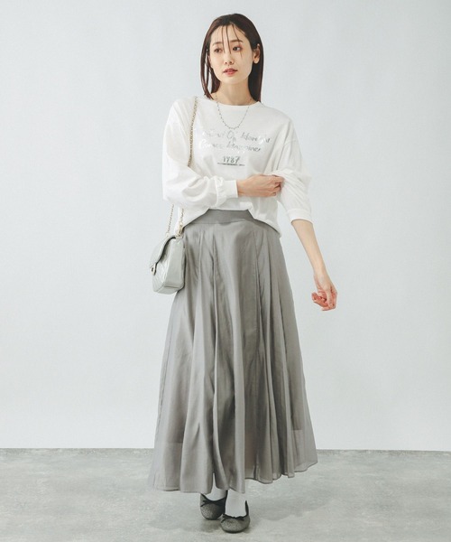 GLOBAL WORK（グローバルワーク）の「ヘビロッTEEワイドプリント長袖/147641（Tシャツ/カットソー・レディース・スミクロ/杢グレー/ホワイト系その他6/ホワイト系その他5・SMALL/LARGE/MEDIUM）」の19枚目の写真