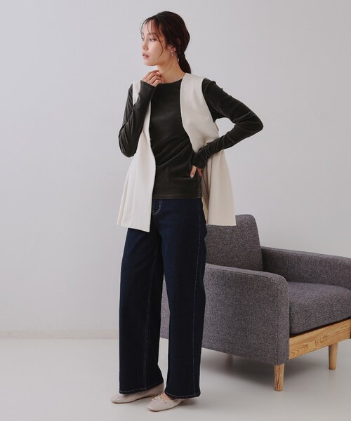 OPAQUE.CLIP（オペークドットクリップ）の「シアーベロアトップス【洗濯機洗い可】（Tシャツ/カットソー・レディース・ナチュラル/オフホワイト/チャコールグレー/ネイビー・38/40/42）」の11枚目の写真