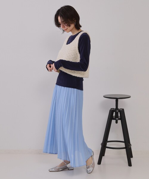 OPAQUE.CLIP（オペークドットクリップ）の「シアーベロアトップス【洗濯機洗い可】（Tシャツ/カットソー・レディース・ナチュラル/オフホワイト/チャコールグレー/ネイビー・38/40/42）」の18枚目の写真