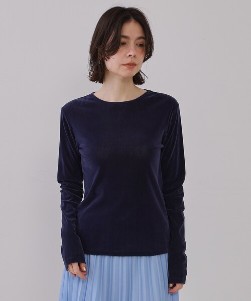 OPAQUE.CLIP（オペークドットクリップ）の「シアーベロアトップス【洗濯機洗い可】（Tシャツ/カットソー・レディース・ナチュラル/オフホワイト/チャコールグレー/ネイビー・38/40/42）」の21枚目の写真