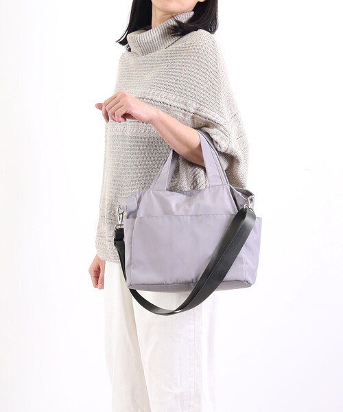 COOCO（クーコ）の「内装仕切り2ＷＡＹトートバッグ／Ａ４対応（ショルダーバッグ・レディース・ブラック/グレー・FREE）」の17枚目の写真