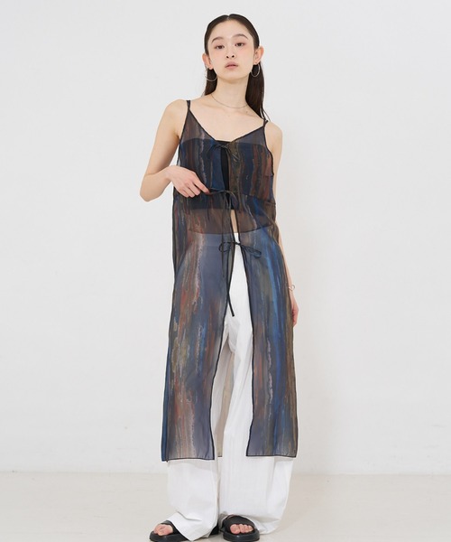 NOMINE（ノミネ）の「【前後着用可】水彩アート ニュアンス柄 2WAY シアー キャミワンピース ロング丈（ワンピース・レディース・グレイッシュブルー/オレンジ/ベージュ/チャコールグレー/ブラウン/ピンク・フリー）」の22枚目の写真