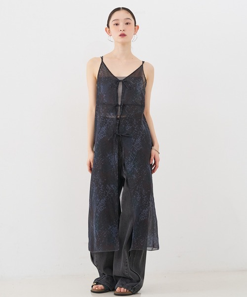 NOMINE（ノミネ）の「【前後着用可】水彩アート ニュアンス柄 2WAY シアー キャミワンピース ロング丈（ワンピース・レディース・グレイッシュブルー/オレンジ/ベージュ/チャコールグレー/ブラウン/ピンク・フリー）」の20枚目の写真