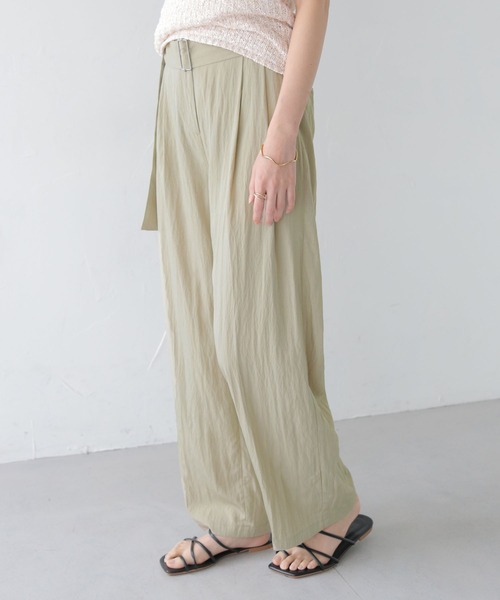 CLEIO（クレイオ）の「【CLEIO】ワッシャー加工スラックスパンツ WASHER-TREATED SLACKS PANTS/736-13665（スラックス・レディース・ブラック/ベージュ・SMALL/MEDIUM/LARGE）」の17枚目の写真