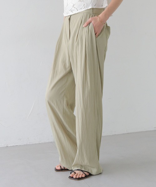 CLEIO（クレイオ）の「【CLEIO】ワッシャー加工スラックスパンツ WASHER-TREATED SLACKS PANTS/736-13665（スラックス・レディース・ブラック/ベージュ・SMALL/MEDIUM/LARGE）」の21枚目の写真