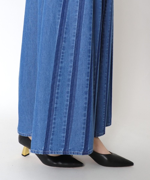 Cepica(セピカ)の「テンセルデニムタックワイドパンツ(デニムパンツ・レディース・ブルー・フリー)」の7枚目の写真