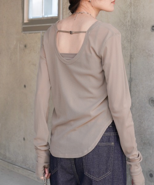 Bab(バブ)の「ホックデザインプルオーバー(Tシャツ/カットソー・レディース・アイボリー/ブラック/グレイッシュベージュ・FREE)」の19枚目の写真