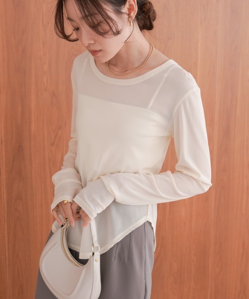 Bab(バブ)の「ホックデザインプルオーバー(Tシャツ/カットソー・レディース・アイボリー/ブラック/グレイッシュベージュ・FREE)」の4枚目の写真
