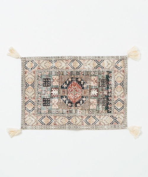 MILLION CARATS（ミリオンカラッツ）の「オリエンタルなラグデザインを施したアンティーク調の風合いが魅力のデジタルプリントランチョンマット（ランチョンマット/テーブルウェア・レディース・ブルー/オフホワイト/ピンク・FREE）」の8枚目の写真