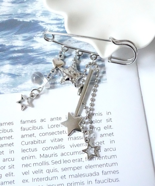 美品 Y's フラワーブローチ バッグチャーム ホワイト レザー