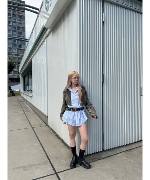 SOLA(ソラ)の「ショート丈ブリーチデニムジャケット(切替ライン×スタイルアップ)/【@9een2@】(デニムジャケット・レディース・インディゴブルー/ブラウン・FREE)」の20枚目の写真