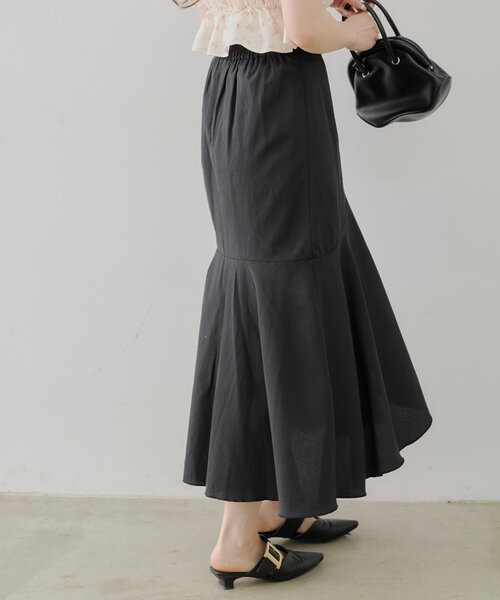 continuer de NICE CLAUP（コンティニューデナイスクラップ）の「【@reve.perle_セレクト】ラッフルロングスカート（スカート・レディース・チェック/ブラック・FREE）」の6枚目の写真