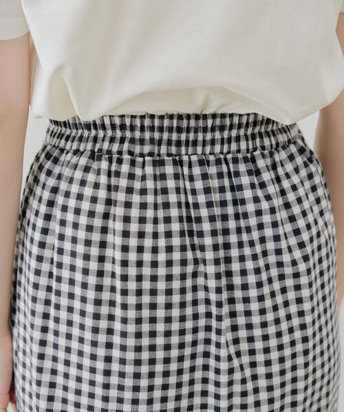 continuer de NICE CLAUP（コンティニューデナイスクラップ）の「【@reve.perle_セレクト】ラッフルロングスカート（スカート・レディース・チェック/ブラック・FREE）」の21枚目の写真