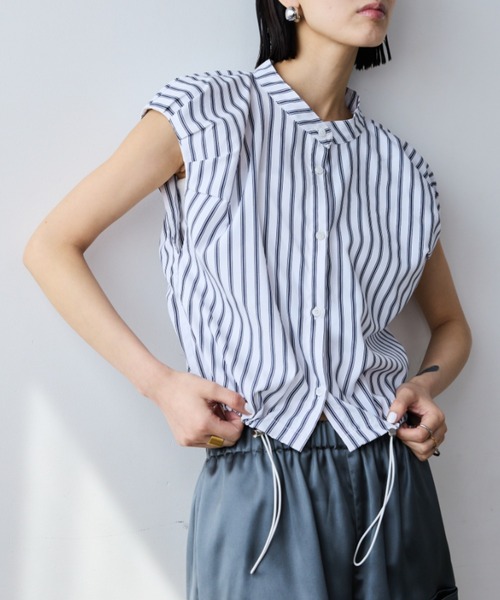 AIC.（エーアイシー）の「ストライプタックスリーブドローストリングシャツ（シャツ/ブラウス・レディース・オフホワイト/ブルー・FREE）」の4枚目の写真