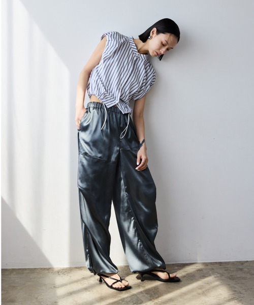 AIC.（エーアイシー）の「ストライプタックスリーブドローストリングシャツ（シャツ/ブラウス・レディース・オフホワイト/ブルー・FREE）」の19枚目の写真