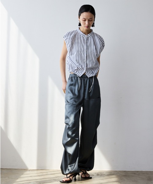 AIC.（エーアイシー）の「ストライプタックスリーブドローストリングシャツ（シャツ/ブラウス・レディース・オフホワイト/ブルー・FREE）」の17枚目の写真