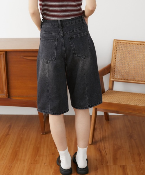 Auntie Rosa Holiday(アンティローザホリデー)の「ウォッシュドデニムハーフパンツ / サイズ展開あり(デニムパンツ・レディース・ブラック/ブルー・SMALL/MEDIUM)」の6枚目の写真