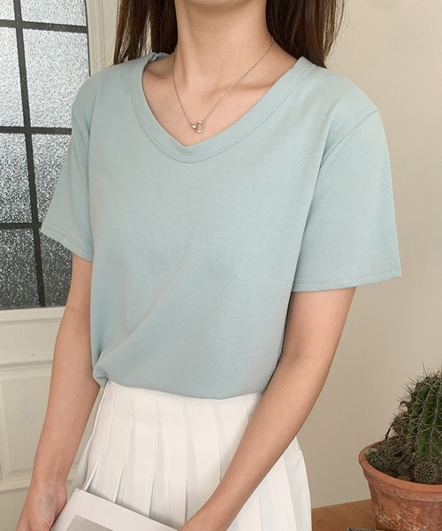 aimoha(アイモハ)の「【aimoha】デイリーコットン混VネックTシャツ (SS)(Tシャツ/カットソー・レディース・ブルー/オフホワイト/ブラック/ベージュ/ライトグリーン/ライトグレー/ネイビー・FREE)」の18枚目の写真