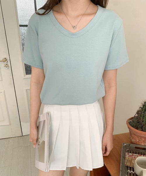 aimoha(アイモハ)の「【aimoha】デイリーコットン混VネックTシャツ (SS)(Tシャツ/カットソー・レディース・ブルー/オフホワイト/ブラック/ベージュ/ライトグリーン/ライトグレー/ネイビー・FREE)」の16枚目の写真