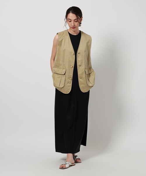 BEAUTY&YOUTH UNITED ARROWS(ビューティーアンドユースユナイテッドアローズ)の「キュプラブレンド Vネック ベスト(ベスト・レディース・ベージュ/ホワイト/ダークグレー・FREE)」の5枚目の写真