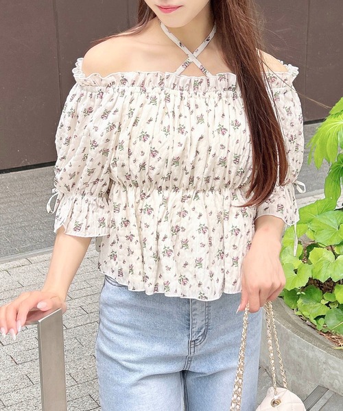 INGNI（イング）の「花柄オフショルブラウス（シャツ/ブラウス・レディース・ホワイト×ブルー/ホワイト系1・M）」の11枚目の写真