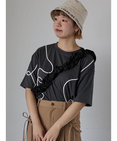 ehka sopo（エヘカソポ）の「ライン柄Tシャツ（Tシャツ/カットソー・レディース・ラベンダー/オフホワイト/チャコールグレー・F）」の22枚目の写真