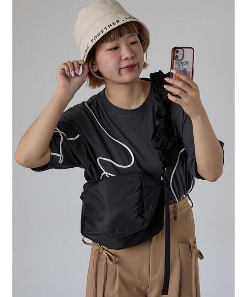 ehka sopo（エヘカソポ）の「ライン柄Tシャツ（Tシャツ/カットソー・レディース・ラベンダー/オフホワイト/チャコールグレー・F）」の19枚目の写真