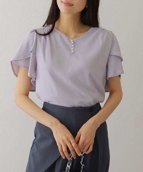 Lace Ladies(レースレディース)の「パール ライン フリル袖 シフォン ブラウス(シャツ/ブラウス・レディース・ブラック/ホワイト/ネイビー/グレー・FREE/S)」の3枚目の写真